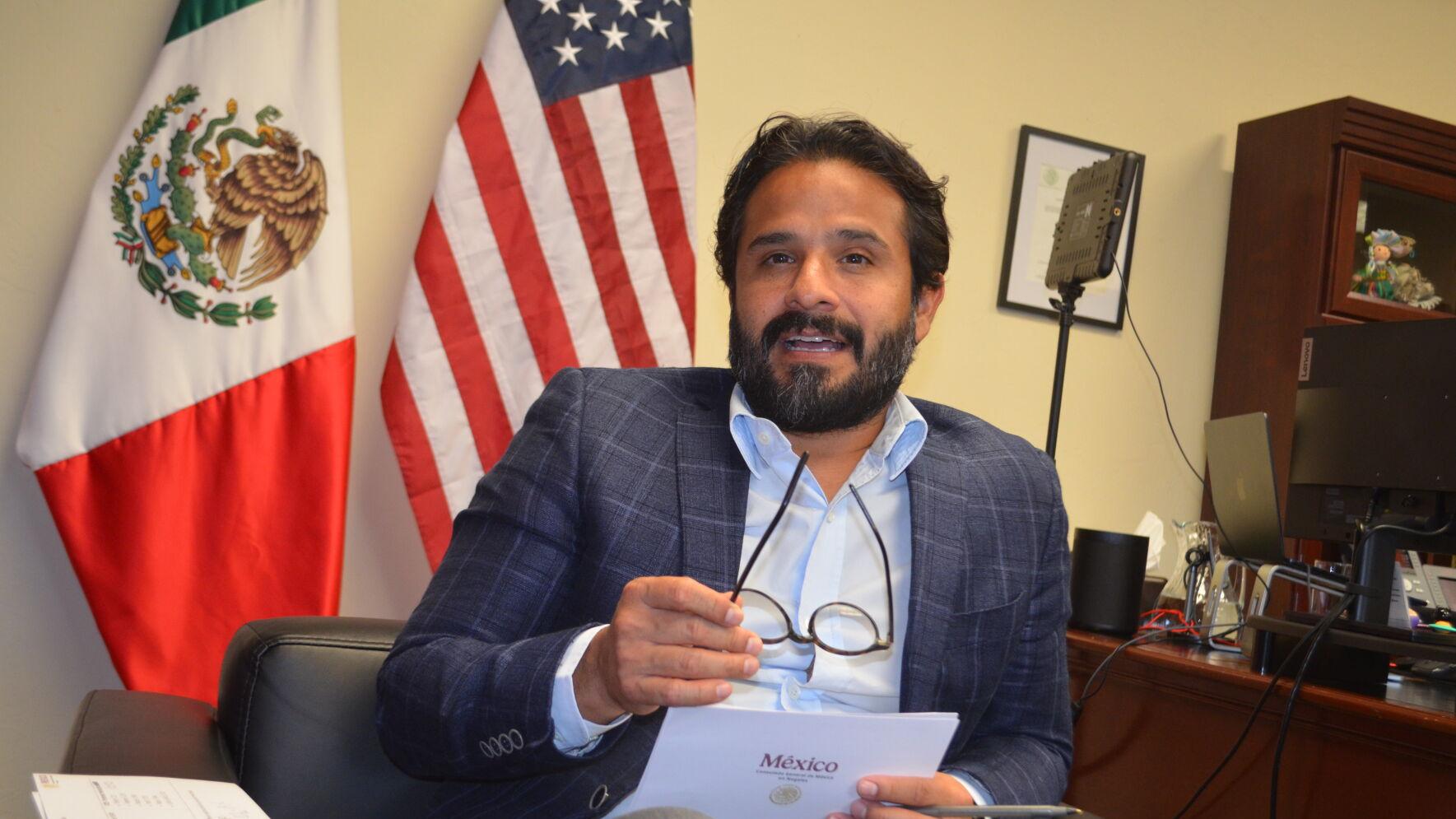 Cónsul de Nogales brinda consejos para no caer víctima de extorsión en la frontera
